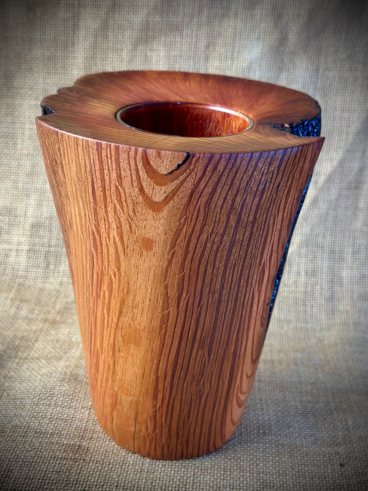 Twin Grain Lacey Sheoak Vase with Glass Insert